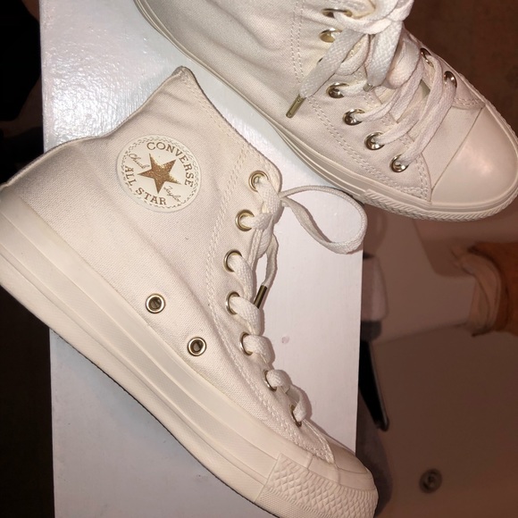 converse egret gold